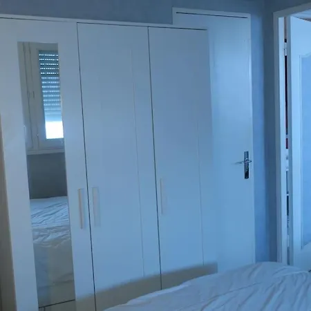 Gare Matabiau Metro 35m2 Bed & Breakfast